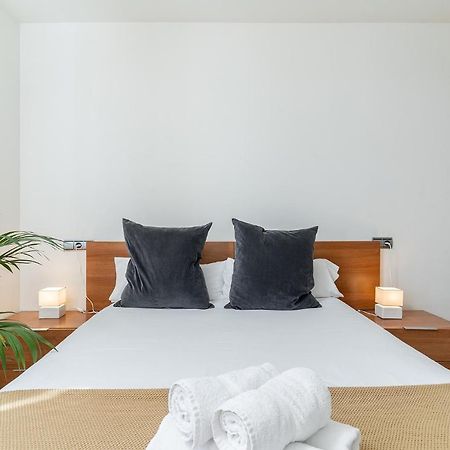 Monko On The Rock Apartment ตอร์เรโมลิโนส ภายนอก รูปภาพ