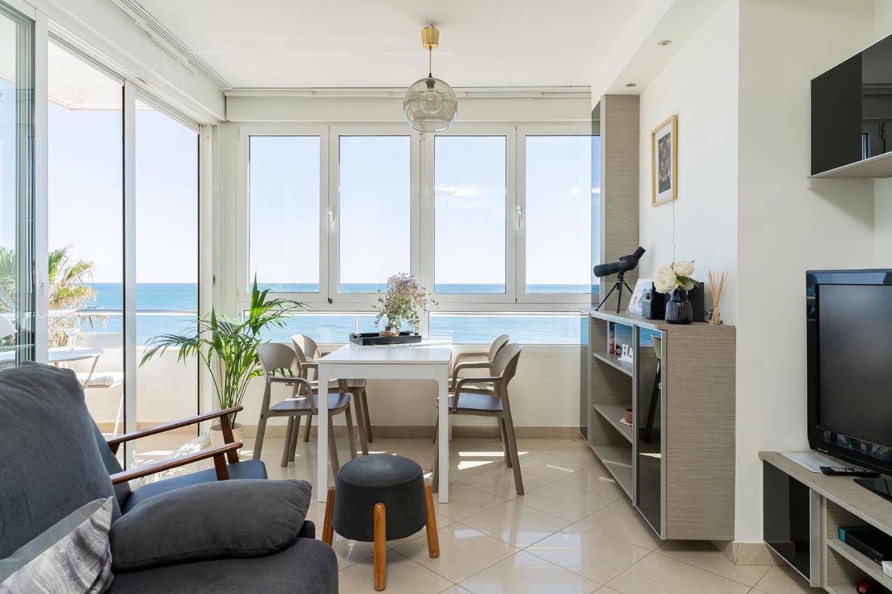 Monko On The Rock Apartment ตอร์เรโมลิโนส ภายนอก รูปภาพ