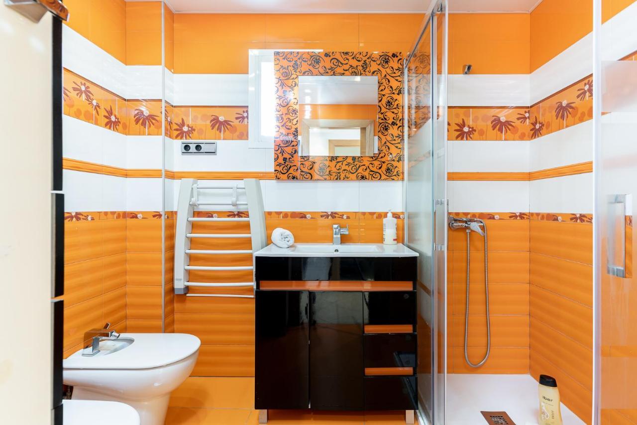 Monko On The Rock Apartment ตอร์เรโมลิโนส ภายนอก รูปภาพ