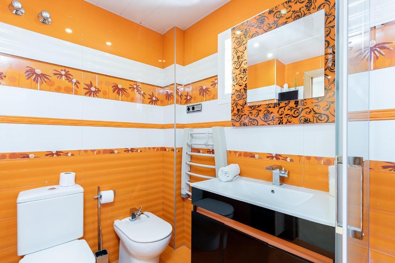 Monko On The Rock Apartment ตอร์เรโมลิโนส ภายนอก รูปภาพ